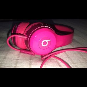 Used pink beats